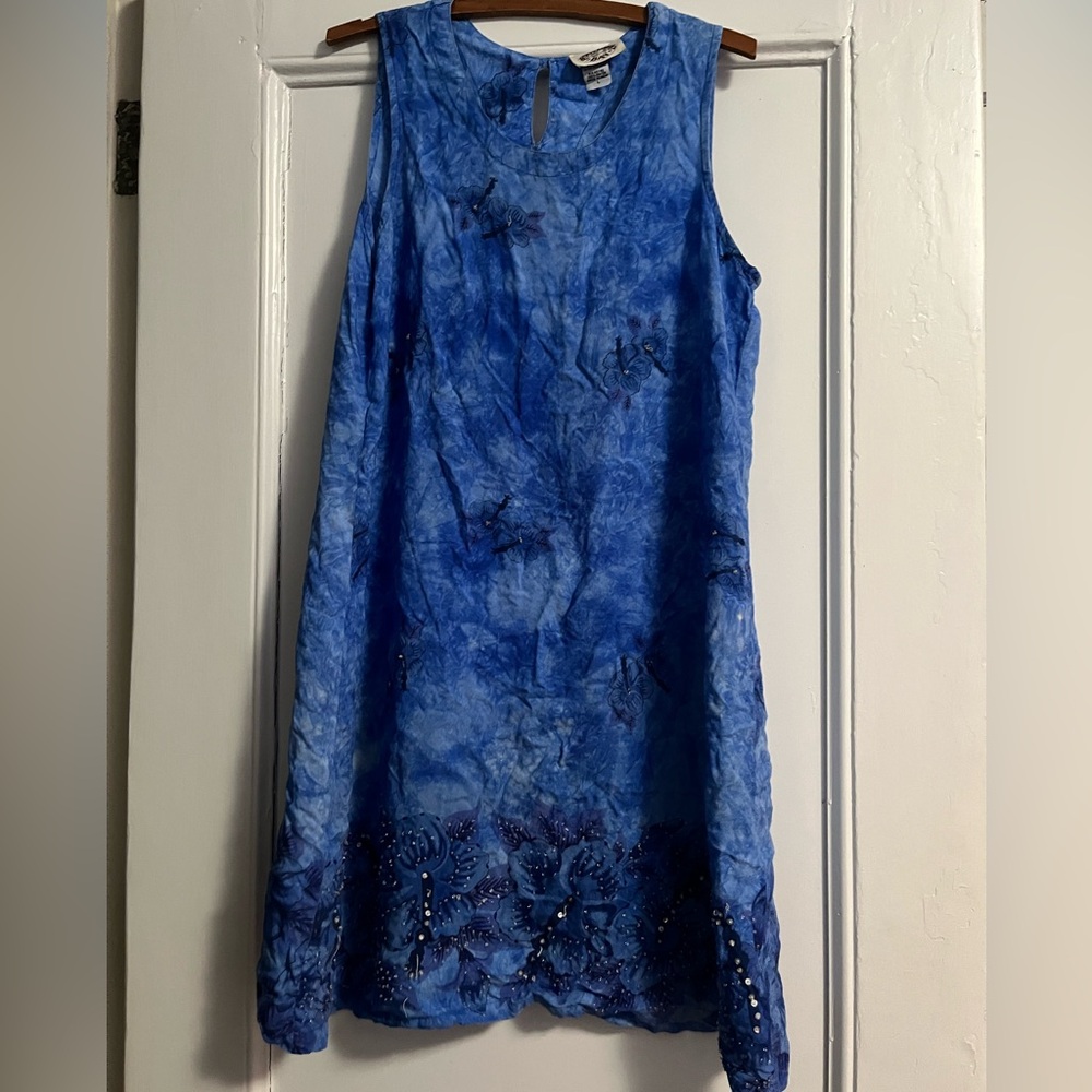 Elegant Blue Floral Midi Dress